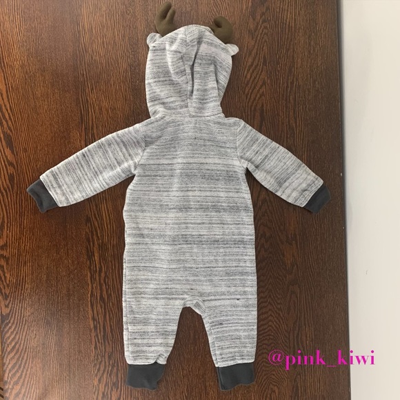 Cat & Jack Baby Boys Reindeer Romper - Picture 10 of 11